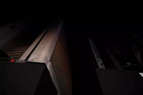 纽约突发大面积停电，时代广场一片黑暗……