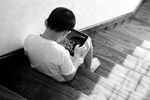 戳破游戏的责任迷局