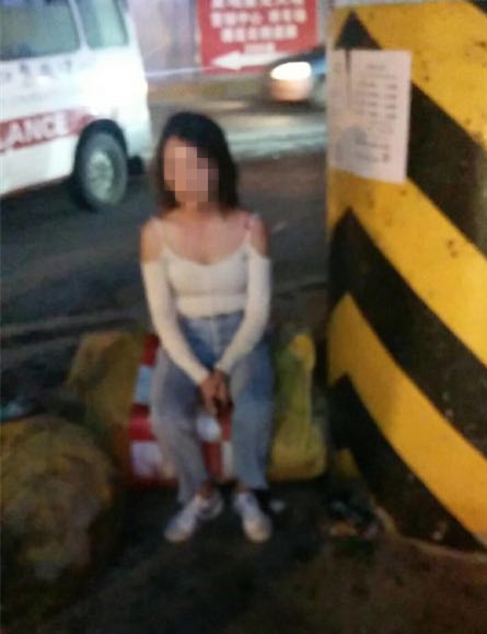 90后女司机酒驾：3车受损2人死亡！