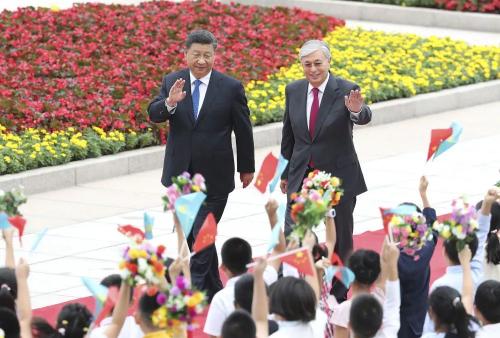 习主席的这次历史性访问，为中国的“朋友圈”又增添了一个“战略合作伙伴”